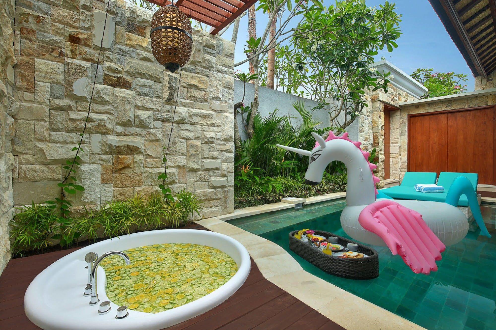 Aksari Villa Seminyak  Exterior photo